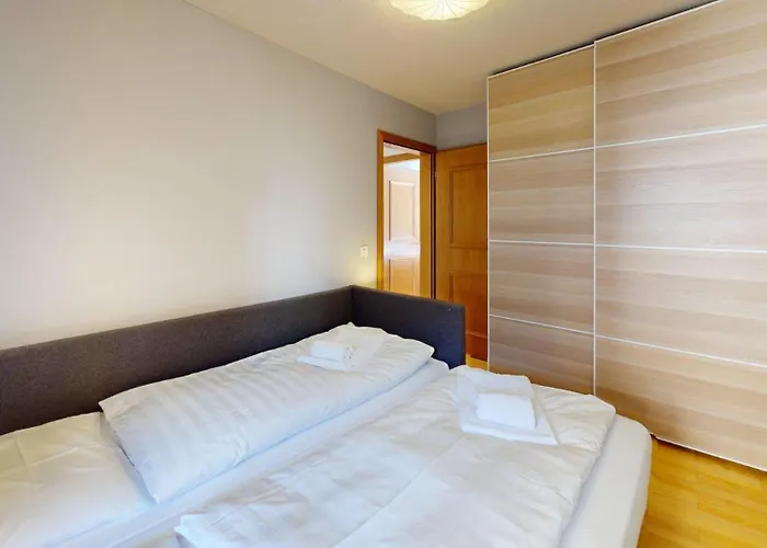 Ludains 4 アパート